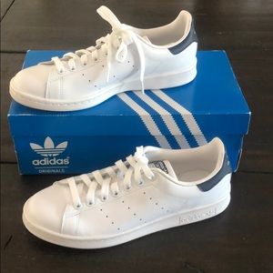 NWOT in box Adidas Stan Smiths